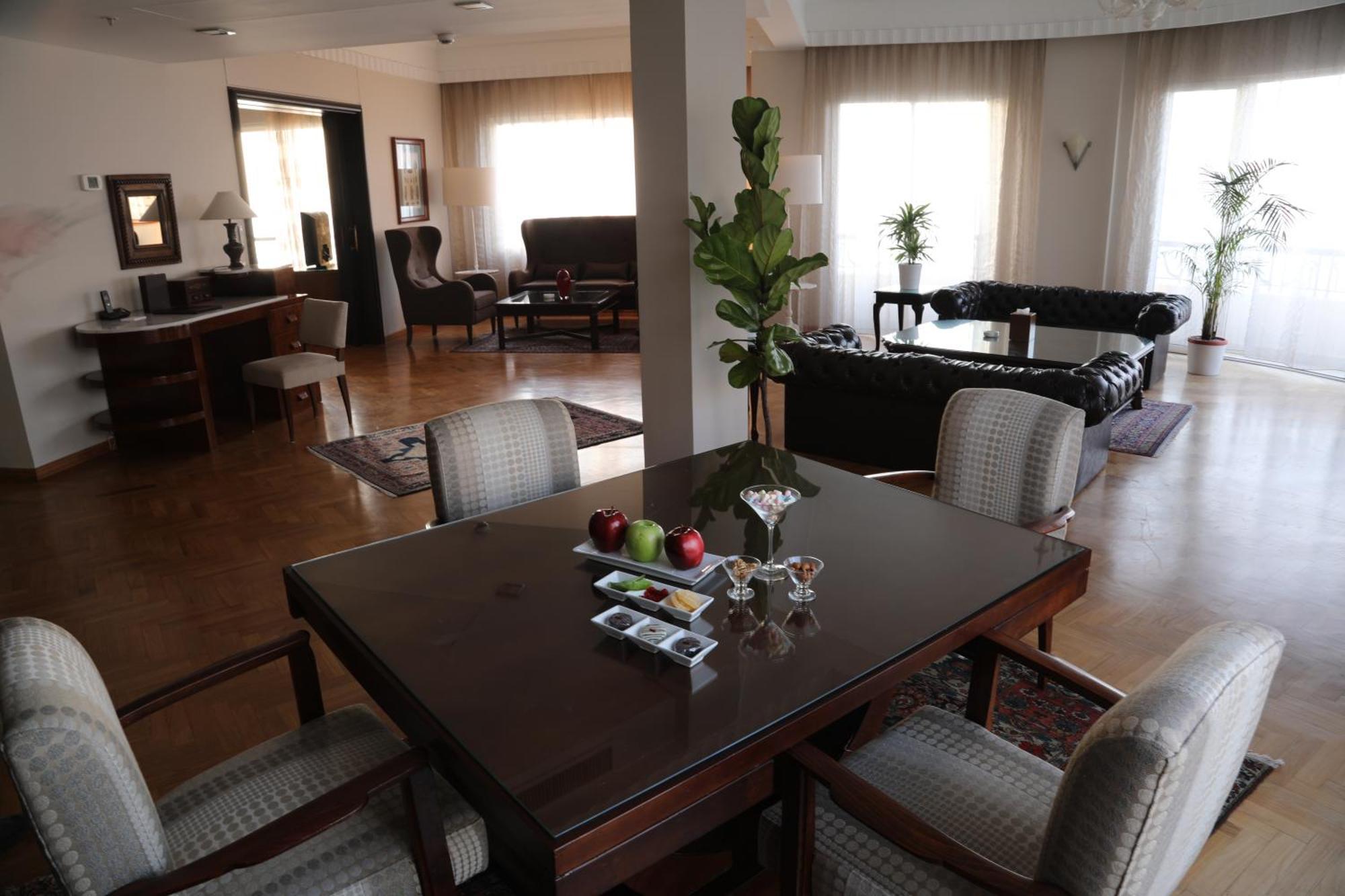 Warwick Palm Beach Hotel Beirut Luaran gambar
